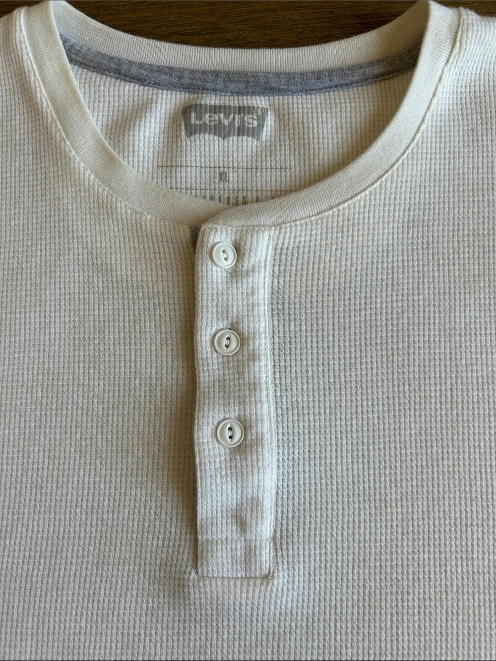 Levi’s Men's White Long-Sleeve Dry Good Henley Shirt Waffle Knit Texture Size XL